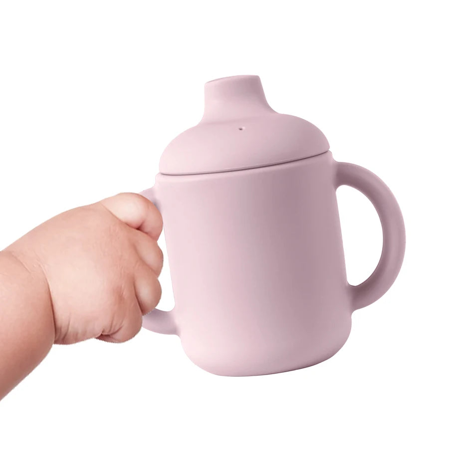 Gourde bebe fille rose ergonomique