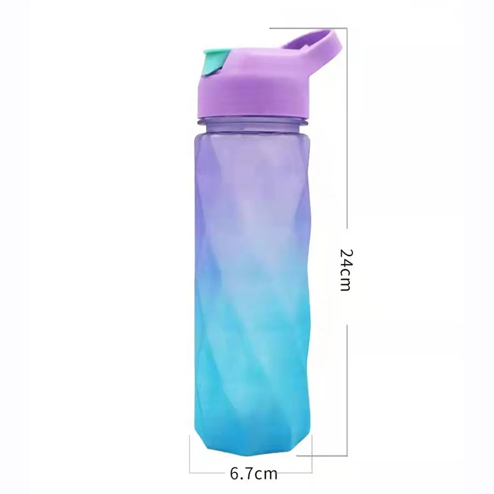 Gourde Avec Paille En Plastique