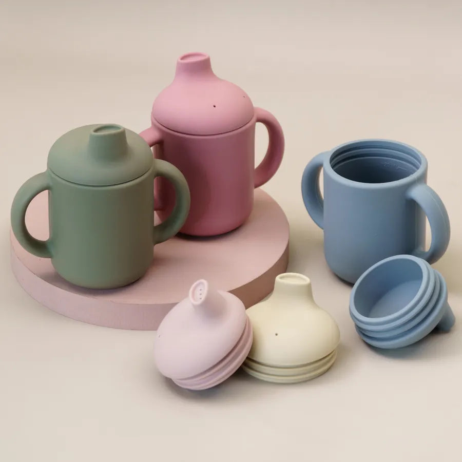 Gourde bebe fille silicone resistant