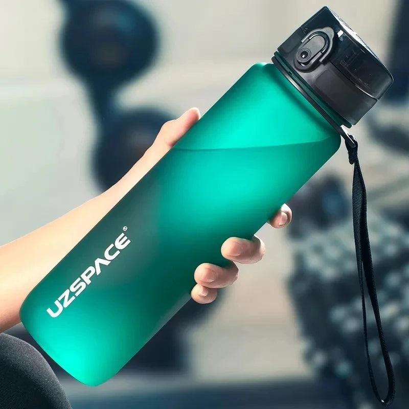 Gourde Plastique Souple portable et sportive